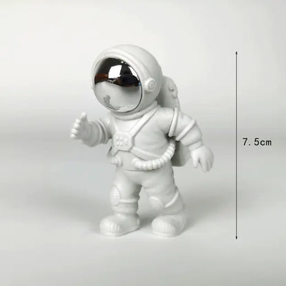Astronaut Ornaments – Cosmic Space Explorer Figurines & Moon-Themed Ornaments for Home or Office Décor